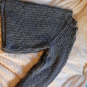 Gray Cropped Sweater, XL